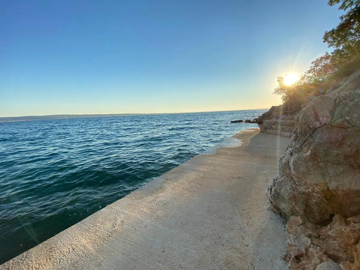 Apartman ***Quiet Place Near Sea And National Park*** Starigrad-Paklenica